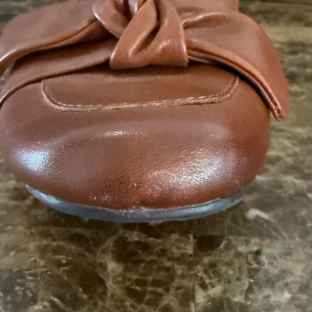 Born. Carrine Bow Detail Leather Slip On Loafers. Tan. Size 7. - Picture 5 of 15